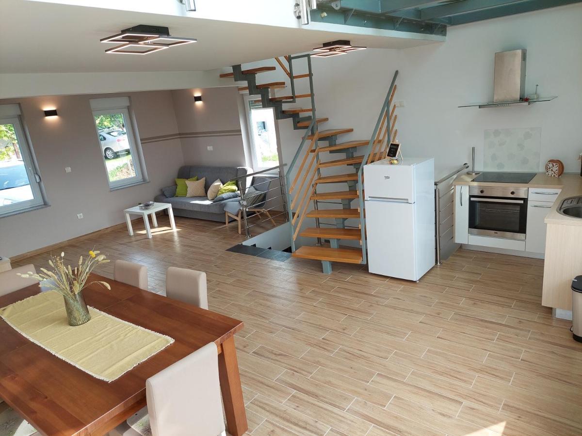 Apartma Vali Daire Gradisca Dış mekan fotoğraf